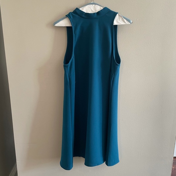 Likely dress - Picture 1 of 4